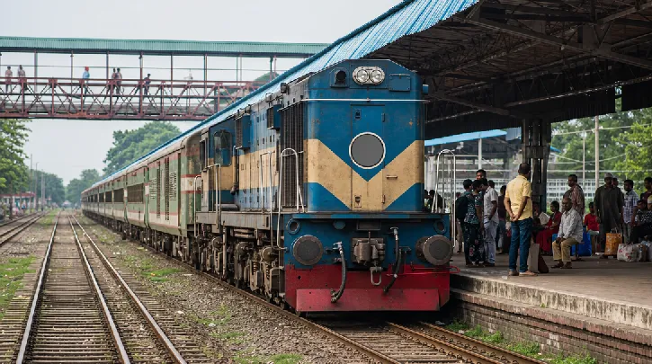 Bheramara to Dhaka train schedule